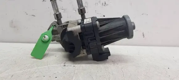Ford Kuga III EGR valve 9829870280