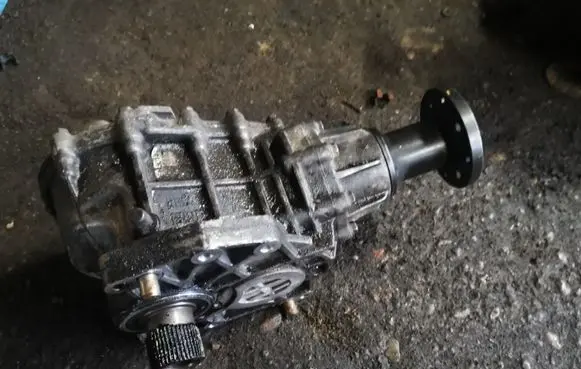 Hyundai Santa Fe Gearbox transfer box case 061150141