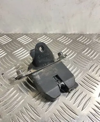 Skoda Octavia Mk2 (1Z) Tailgate/trunk/boot lock/catch/latch 1Z5827501D