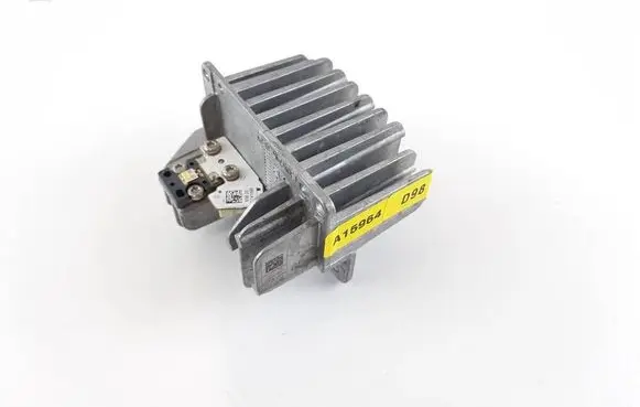 Mercedes-Benz C W205 LED ballast control module 1305715303 91100 M7HN0000