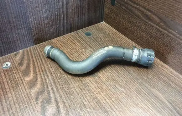 Fiat Fiorino Engine coolant pipe/hose 51856567OE