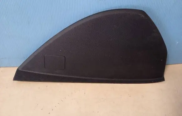 Dashboard side end trim