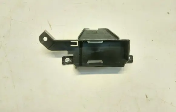 Ford Explorer EV Radio antenna