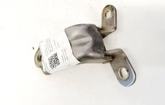 Hyundai Sonata Front door upper hinge