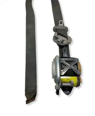 Mitsubishi L200 Front seatbelt C90237 1620723L MN173143