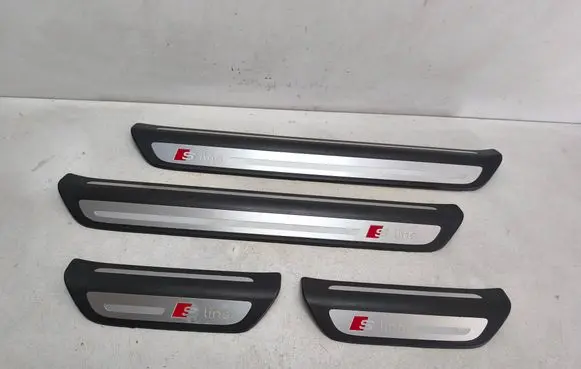 Audi Q3 8U sill trim set (inner) 8U0853373D 8U0853375A