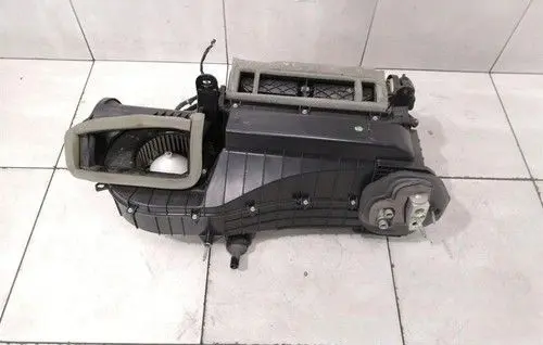 Chevrolet Corvette C7 Heater blower motor/fan resistor 22890089