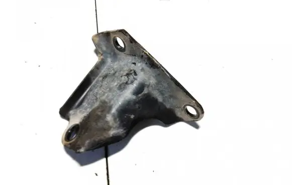 Toyota Corolla Verso AR10 Engine mounting bracket 171390r010b