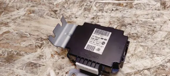 KIA Stinger Voltage converter inverter 95300J5000