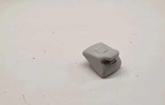 Land Rover Discovery Sport Sun visor clip/hook/bracket 