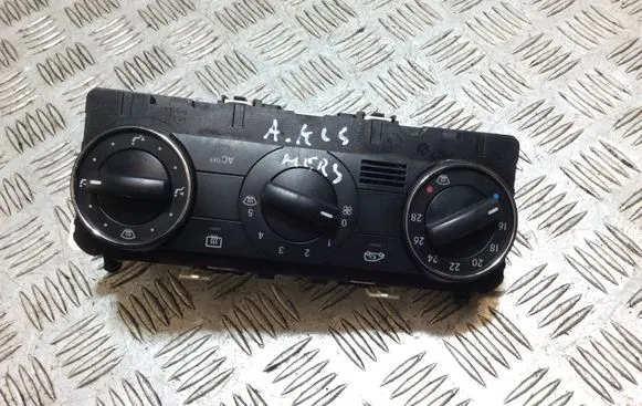 Mercedes-Benz A W169 Climate control unit A1698300585