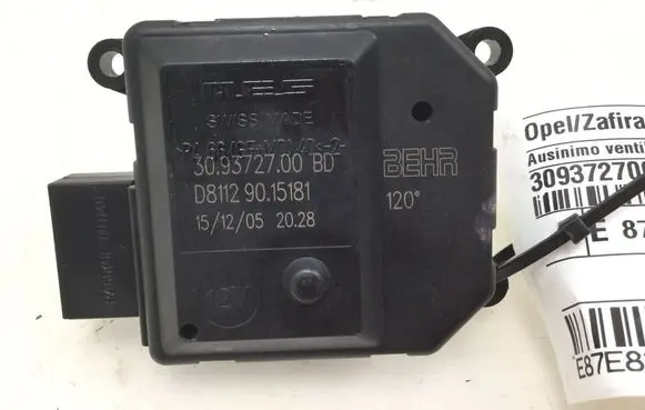 Opel Zafira B Air flap motor/actuator 309372700