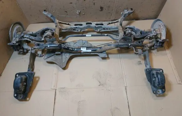 Volkswagen Golf VI Rear axle beam 1K0505315BH 54782