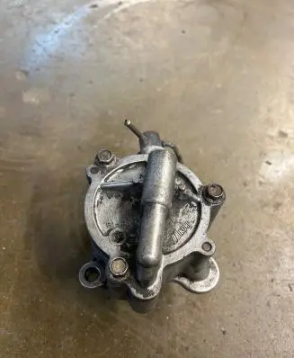 Mitsubishi Pajero Vacuum pump 0827VF8094