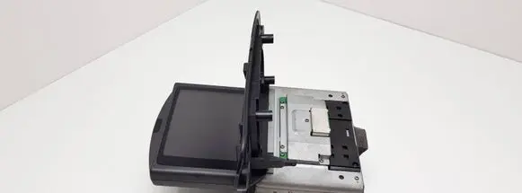 Volvo S80 Screen/display/small screen 9496351 94963511 9472015