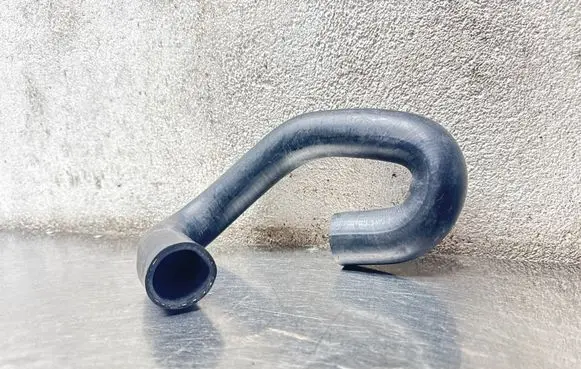 Opel Astra G Coolant pipe/hose 1337583 Y11549 Y0P11549