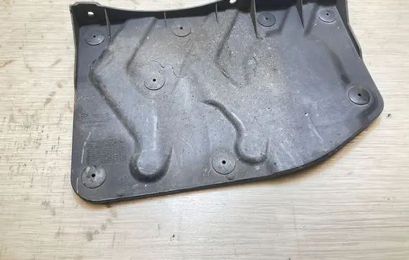 KIA Sportage Engine splash shield/under tray 291202S500