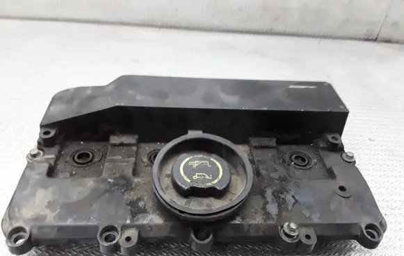 Ford Mondeo Mk III Rocker cam cover 