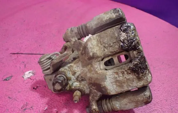 Honda Jazz Rear brake caliper