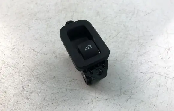 Volvo XC60 Electric window control switch 31394841