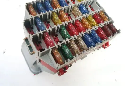 Volvo S60 Fuse box set 9162439