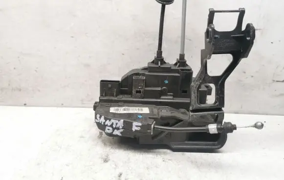 Hyundai Santa Fe Front door lock 813102B070BHH