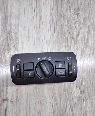 Volvo V60 Light switch 30739433