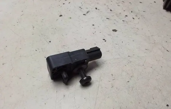 Opel Insignia A Airbag deployment crash/impact sensor 13502341