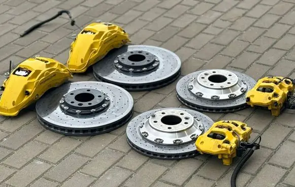 Porsche Cayenne (92A) Brake discs and calipers set 