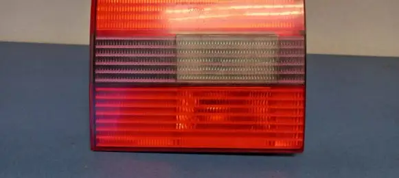 Volkswagen PASSAT B4 Rear/tail lights 394109