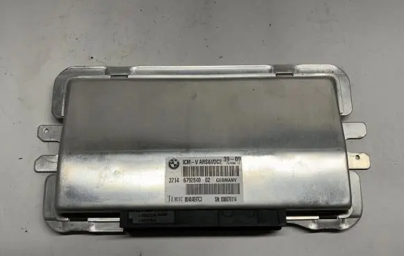 BMW 5 GT F07 Suspension control unit/module 6792840 37146792840