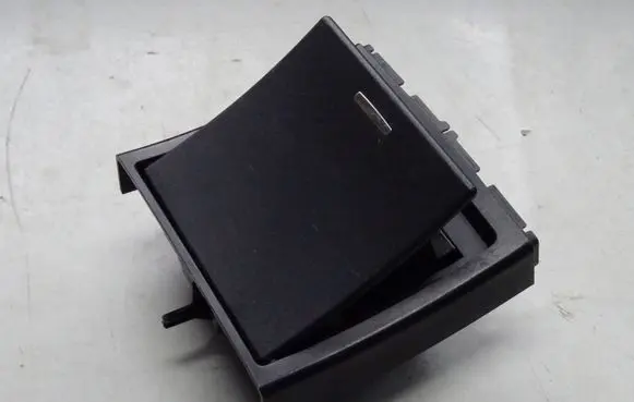 Mercedes-Benz E W212 Ashtray (rear) A2126803750 2126803750