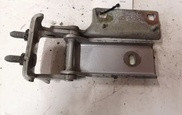 Peugeot 407 Tailgate/trunk/boot hinge