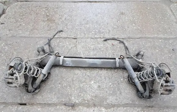 Renault Kadjar Rear beam 