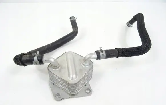 Nissan X-Trail T33 Engine oil radiator 6UA0A