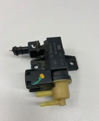 Renault Kadjar Turbo solenoid valve 8200790180 16T121 70181405