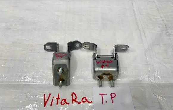 Suzuki Vitara (LY) Rear door hinge set 