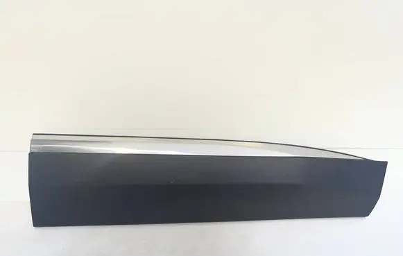 Peugeot 3008 II Front door trim (molding) 9811404077