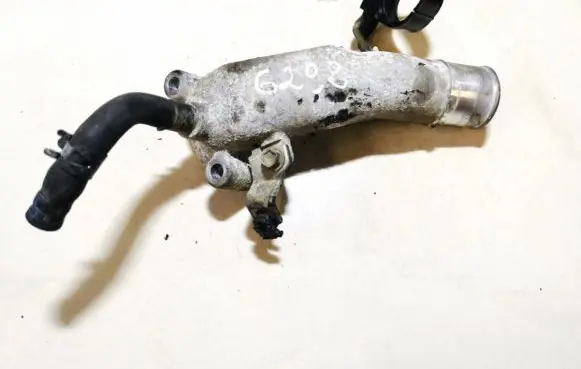 Toyota Avensis Verso Engine coolant pipe/hose