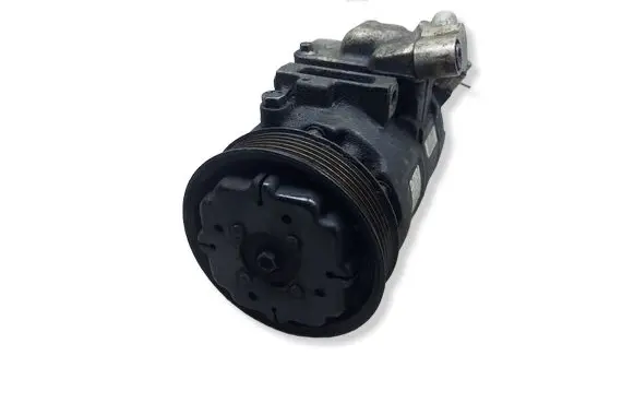 Volkswagen Golf IV Air conditioning (A/C) compressor (pump) 6Q0820803DKASACJA 6Q0820803D