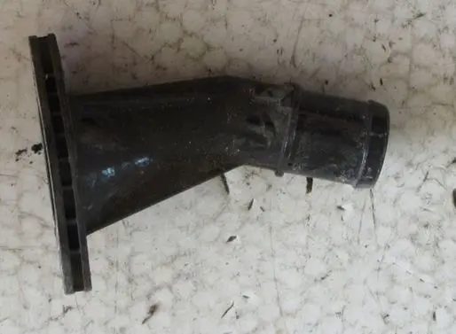 KIA Rio Engine coolant pipe/hose