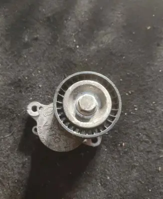 Skoda Fabia Mk3 (NJ) Generator/alternator belt tensioner 04b903315