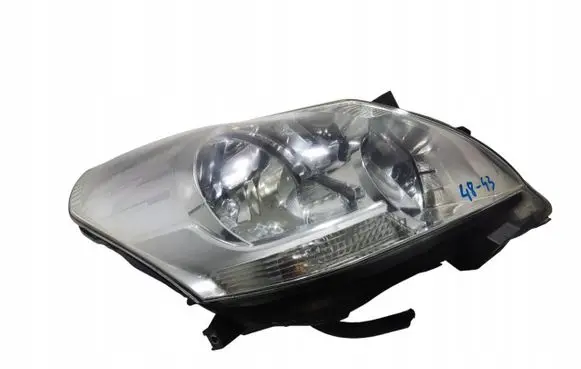 Toyota Verso Headlight/headlamp 260100146R