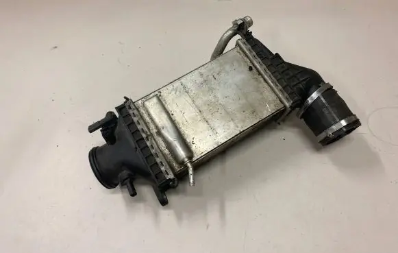 Mercedes-Benz C W205 Intercooler radiator A2740900414 CC153003 1C0002