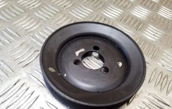 Volkswagen Transporter - Caravelle T4 Power steering pump pulley 074145255A