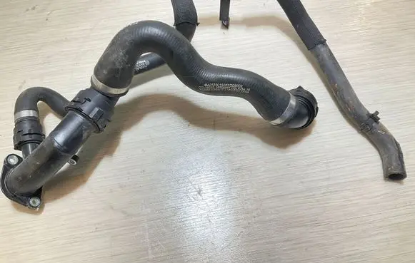 Mercedes-Benz GLC X253 C253 Engine coolant pipe/hose A2535019482 A2538306501 A6512001051