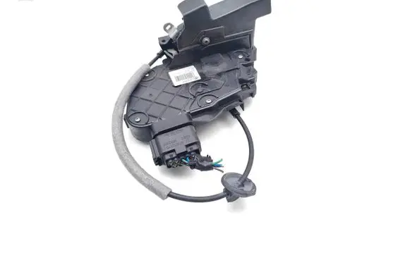 Volvo XC70 Front door lock 31253666 986895-104 A048317