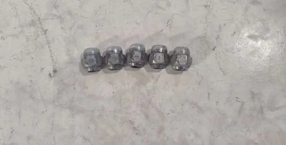 Nissan Primera Nuts/bolts 