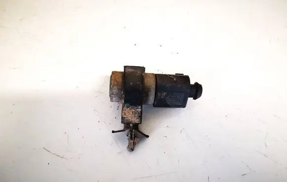 Volkswagen Golf IV Coolant temperature sensor 