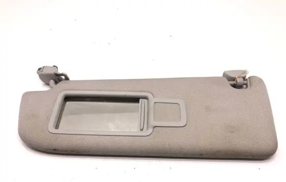 Sun visor